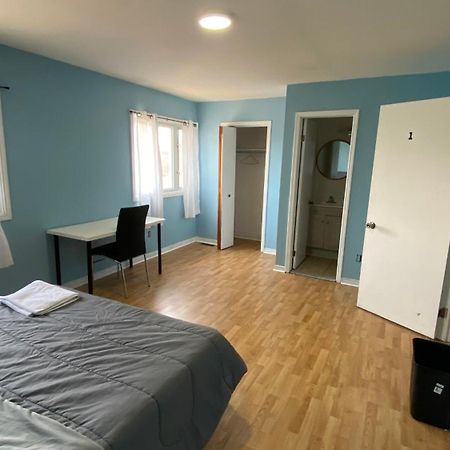 Shelby Daire Mississauga Dış mekan fotoğraf